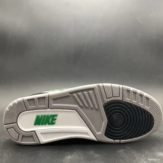 One Kick 3 Oregon shoes Retro Jordan Ducks AJ3 PE Tinker Air 867493 0703